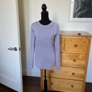 Lululemon Swiftly Tech long sleeved T - lavendar - size 8